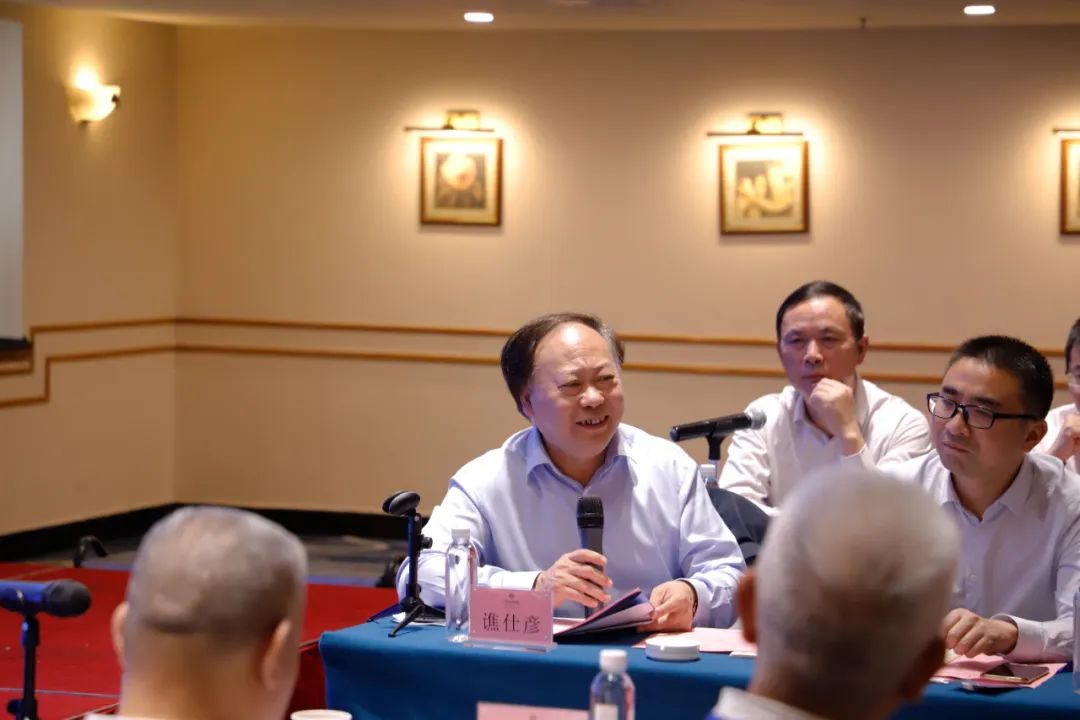 湖南偉業(yè)集團(tuán),偉業(yè)動(dòng)物,豬場(chǎng)管理,非常規(guī)飼料原料開(kāi)發(fā),飼料